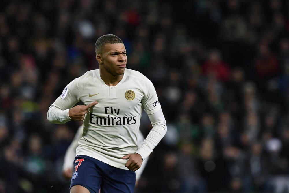 全球金融体系面临重构，人民币国际化迎来机遇期